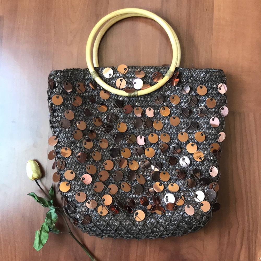 Woven bronze purse with wooden handles
